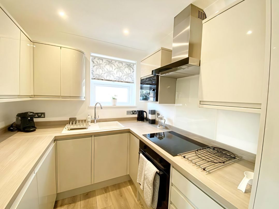 The Degas Sea View Suite