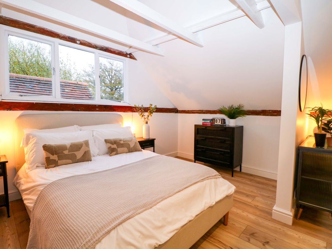 Red House Common View