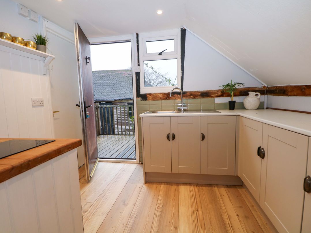 Red House Common View