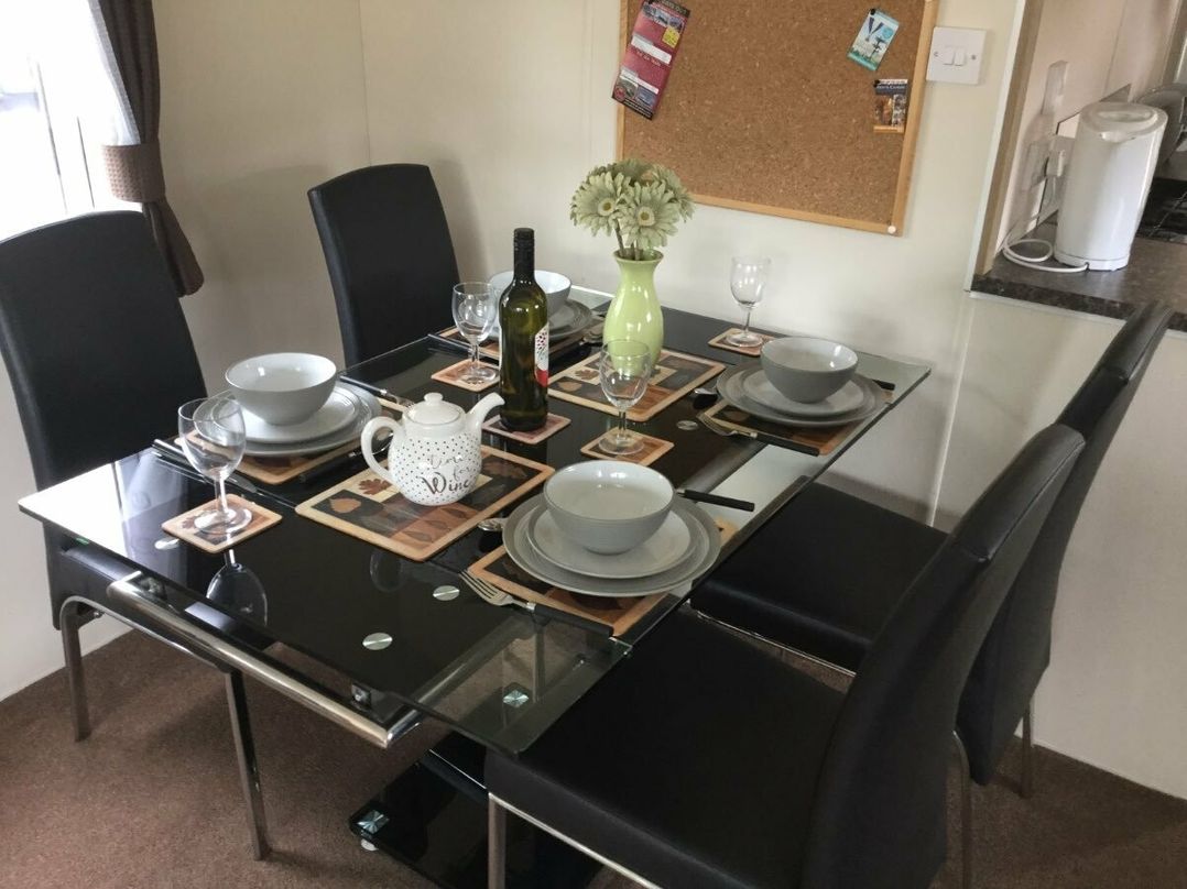 Waterside, Paignton - Holiday Accommodation 10036