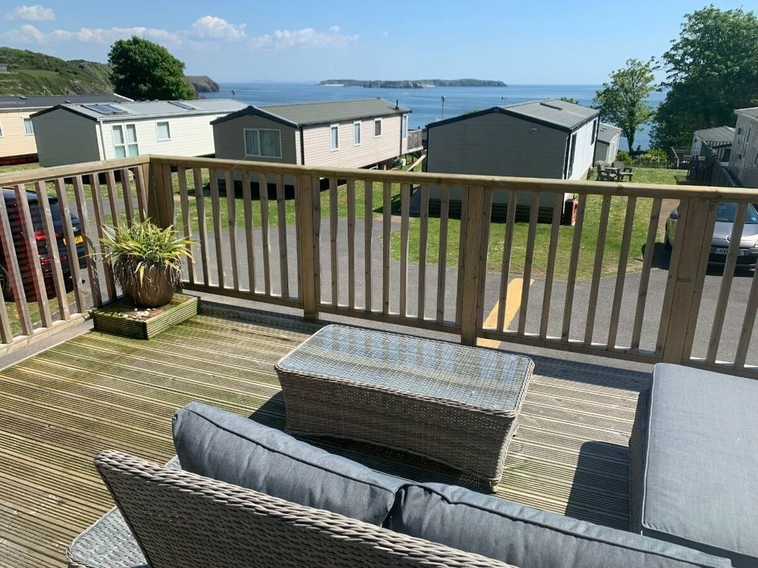 Lydstep Beach - Holiday Accommodation 1010