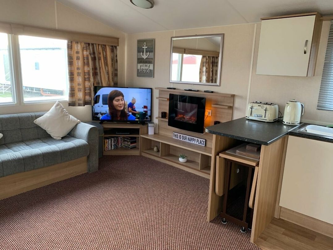 Silver Sands Holiday Park - Holiday Accommodation 10221