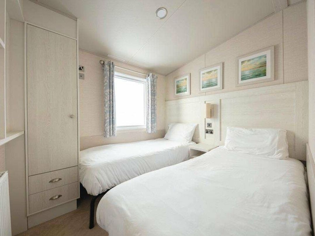 Presthaven Beach Resort - Holiday Accommodation 10271