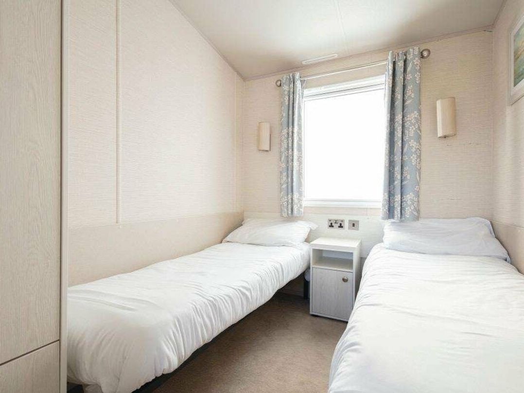 Presthaven Beach Resort - Holiday Accommodation 10271