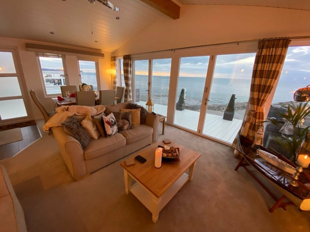 The Beach Caravan Park - Holiday Accommodation 10473