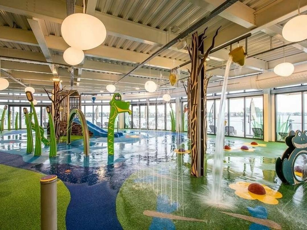 Tattershall Lakes Country Park - Holiday Accommodation 10562