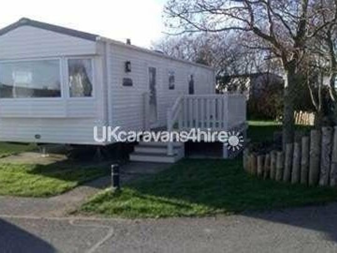 Blue Dolphin Holiday Park - Holiday Accommodation 10563