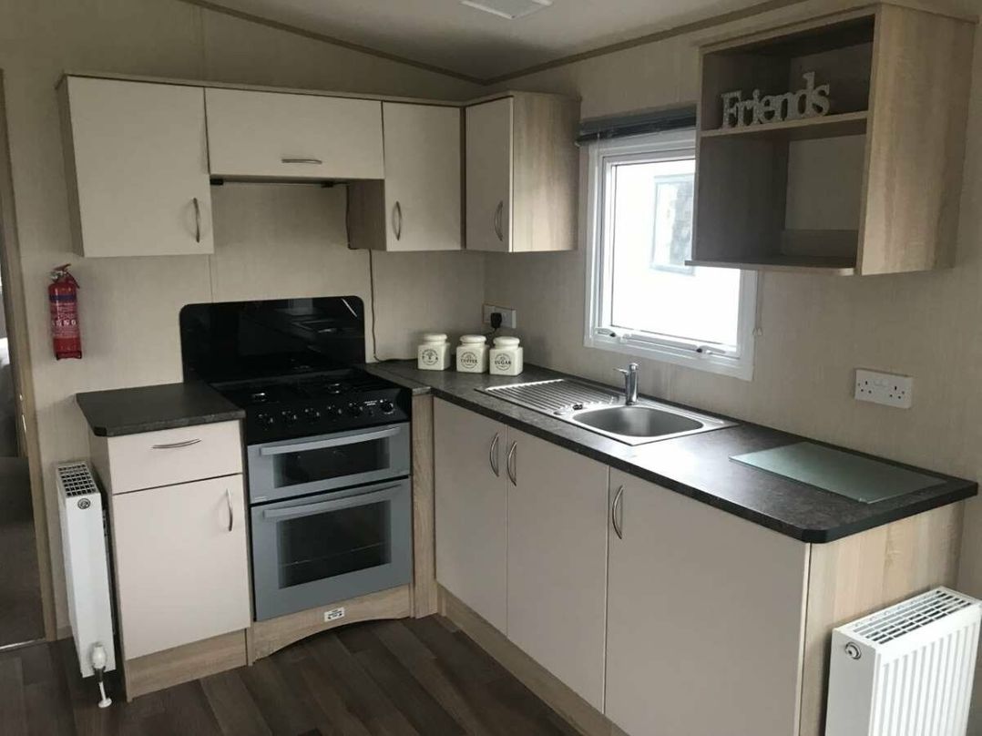 Blue Dolphin Holiday Park - Holiday Accommodation 10563