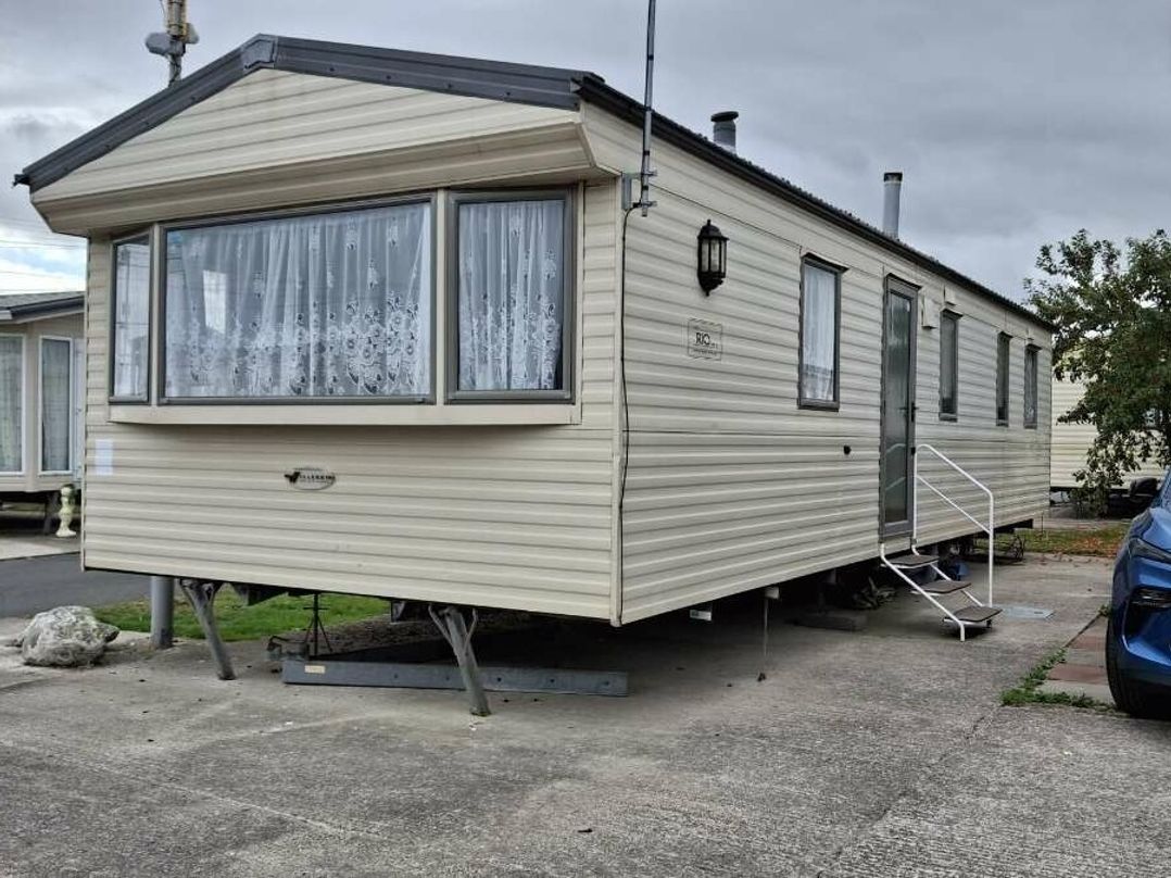 Golden Gate Holiday Centre - Holiday Accommodation 10581