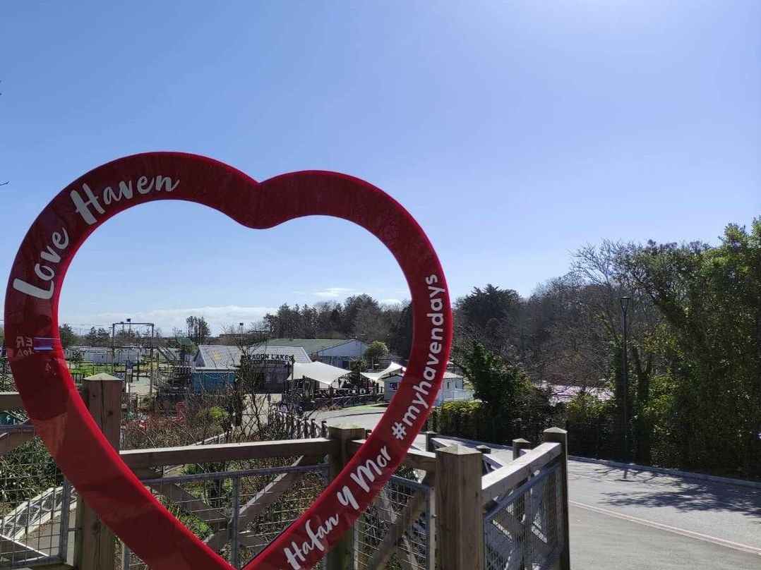 Hafan y Mor Haven - Holiday Accommodation 10641