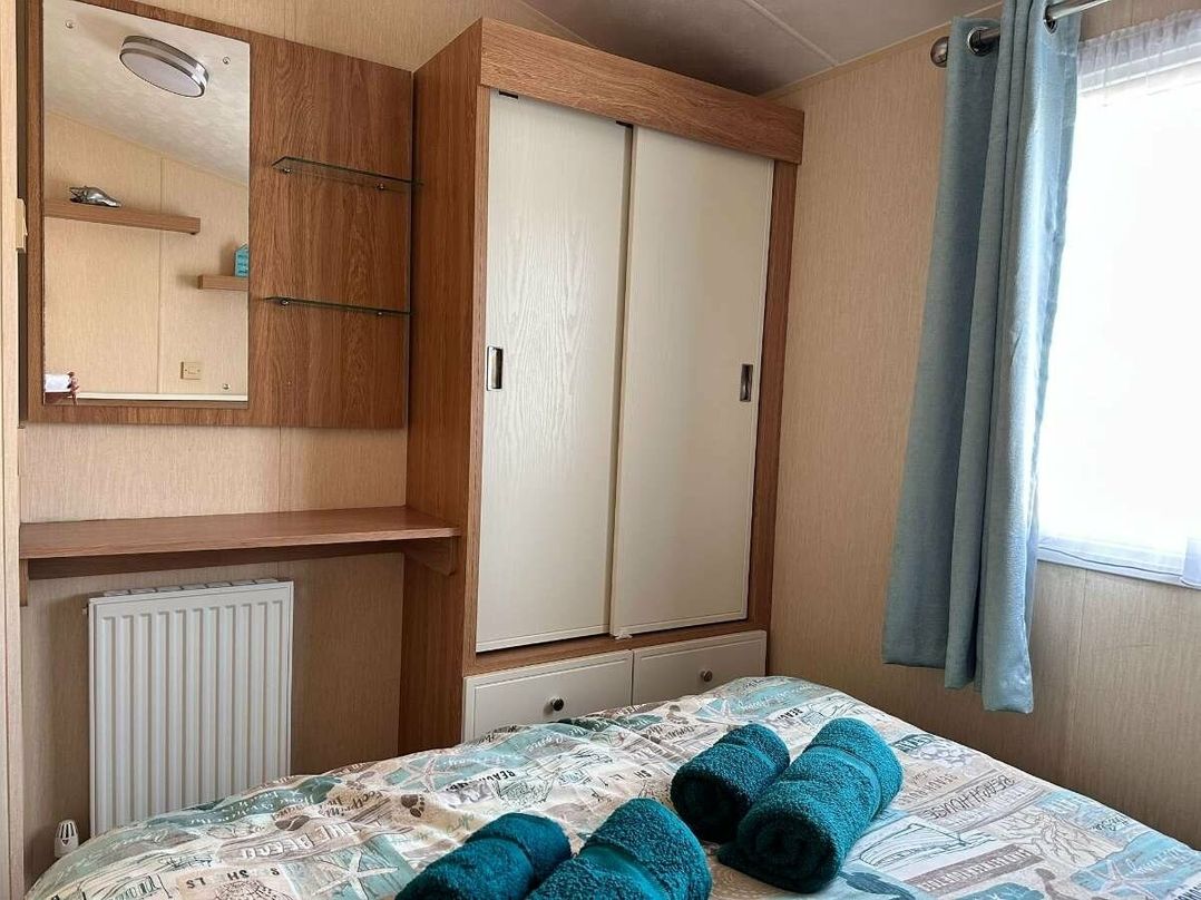 Pinewoods Holiday Park - Holiday Accommodation 10664