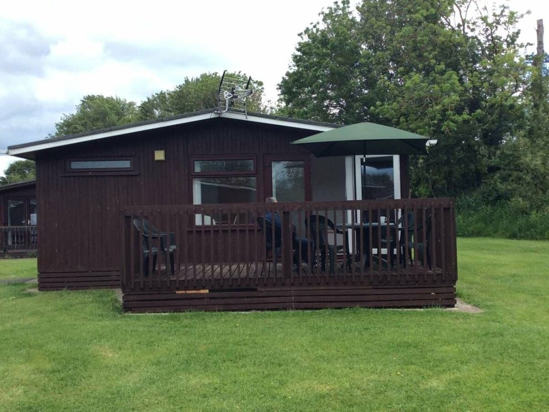 Hoburne Cotswolds - Holiday Accommodation 10757