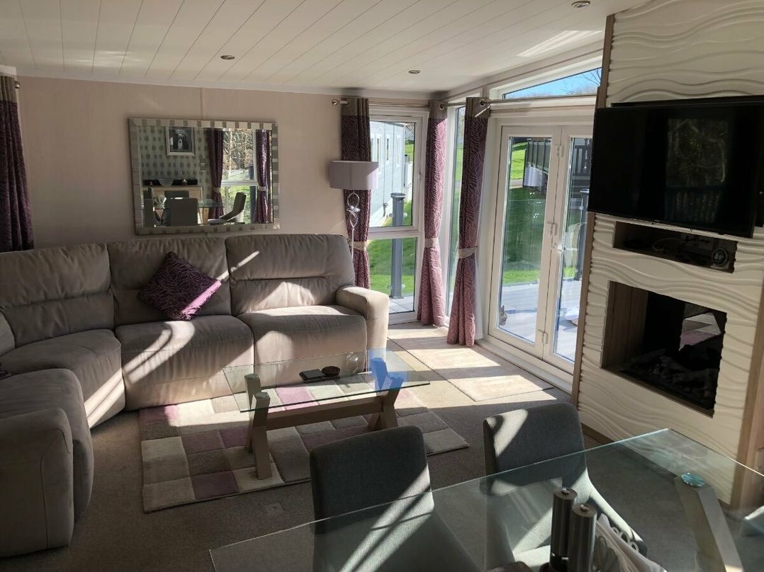 Shorefield Country Park - Holiday Accommodation 10876