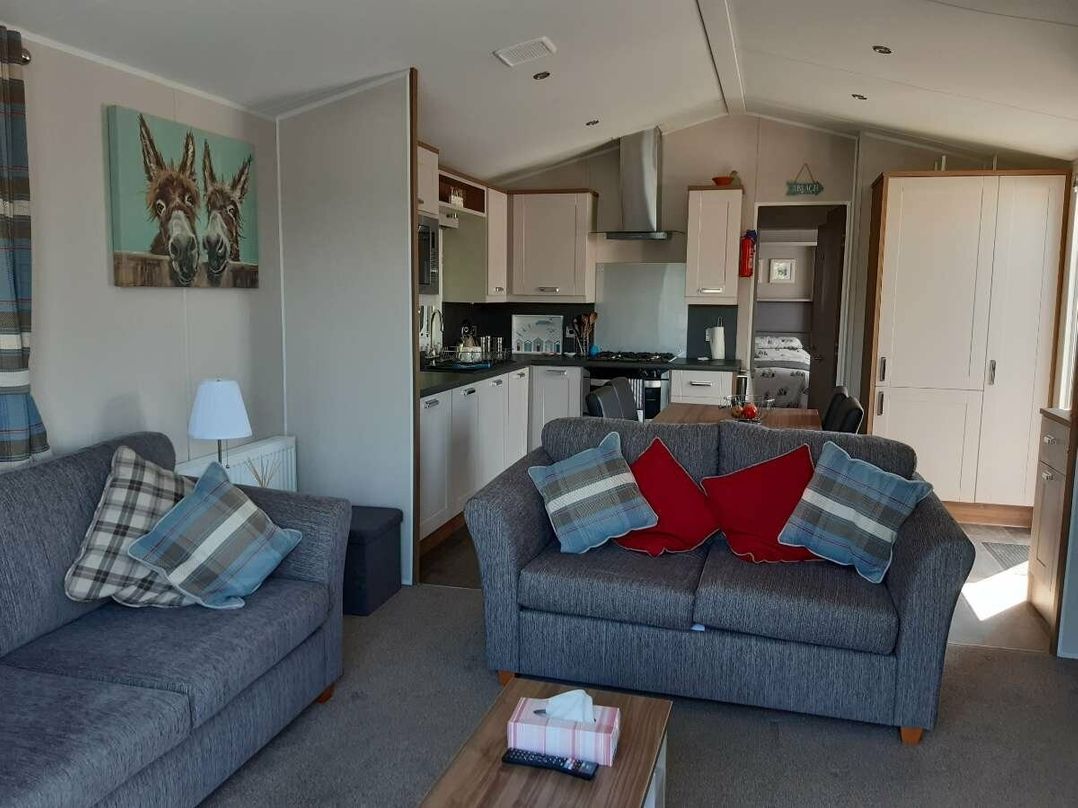 Waterside Bowleaze Cove Holiday Park - Holiday Accommodation 10893