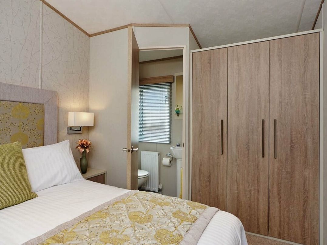 Thornwick Bay Holiday Village - Holiday Accommodation 10938