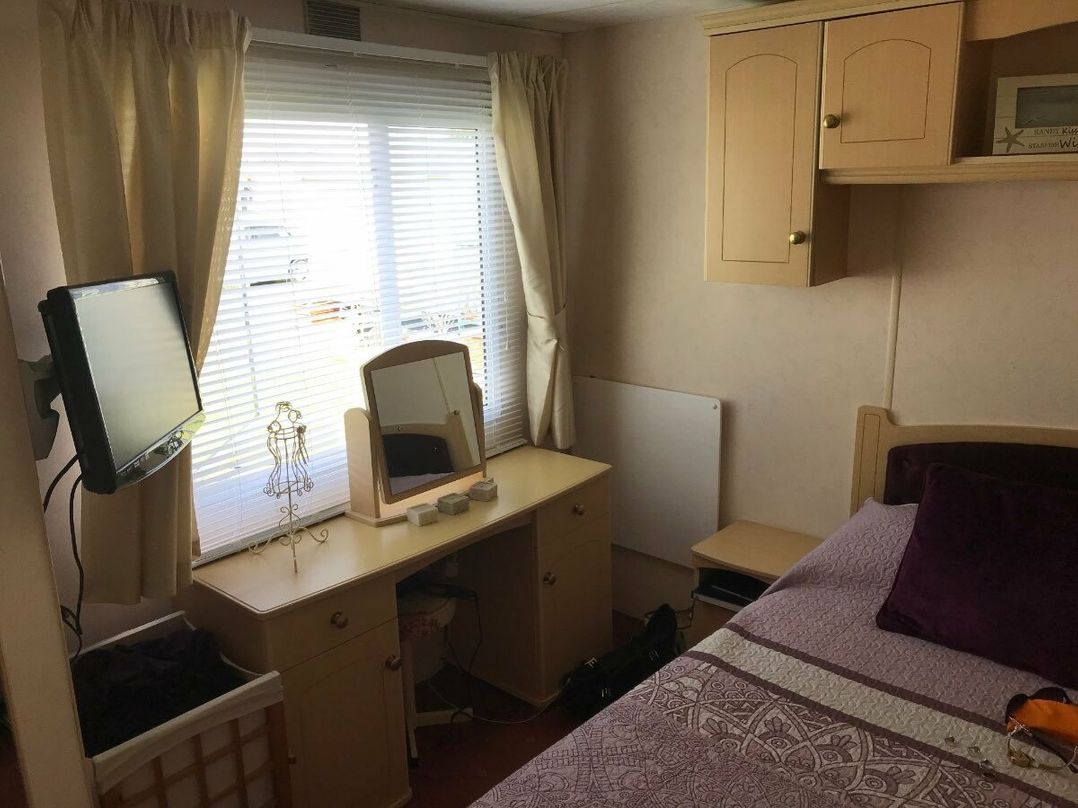 Towervans Holiday Park - Holiday Accommodation 10979