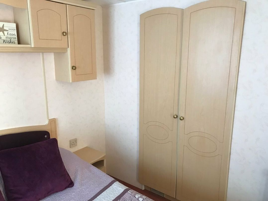 Towervans Holiday Park - Holiday Accommodation 10979