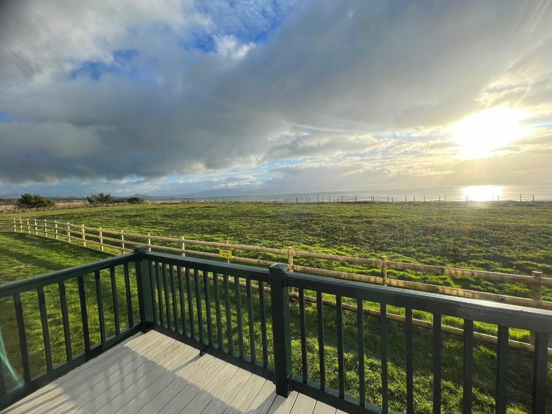 Hafan y Mor Haven - Holiday Accommodation 11037