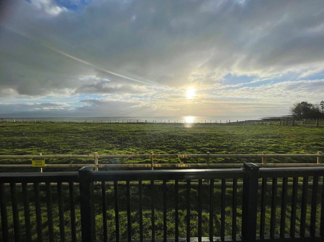 Hafan y Mor Haven - Holiday Accommodation 11037