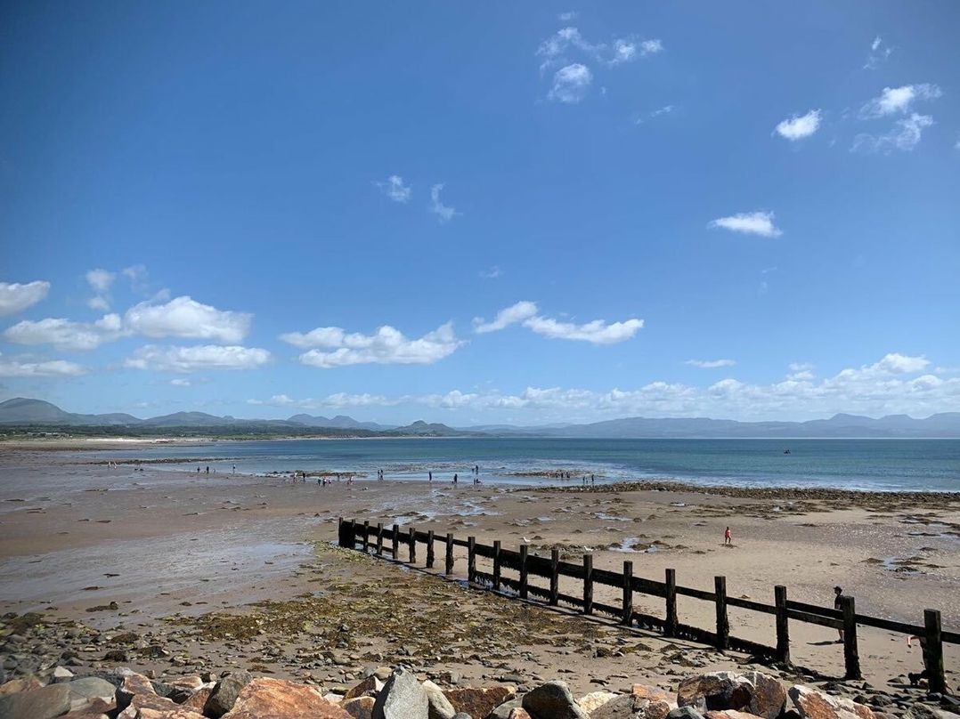 Hafan y Mor Haven - Holiday Accommodation 11037