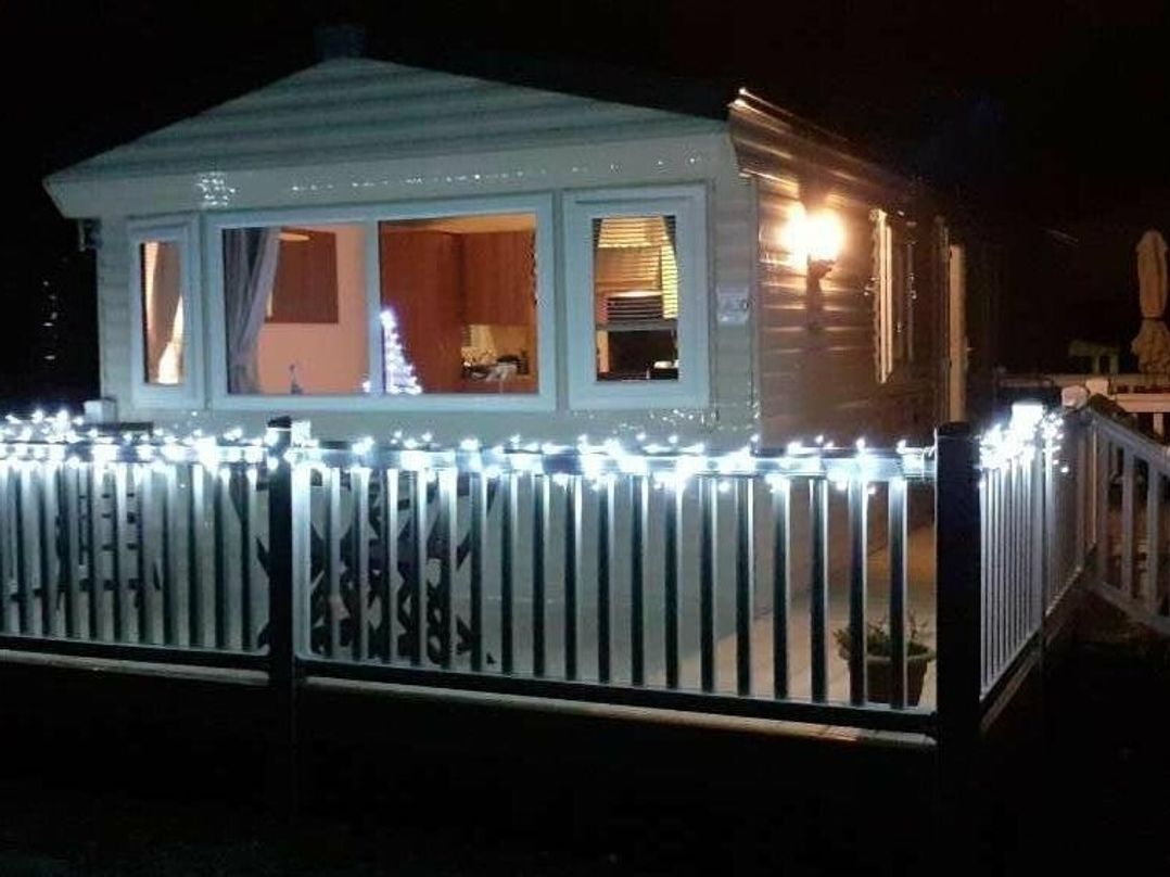 Ocean Edge Leisure Park - Holiday Accommodation 11056