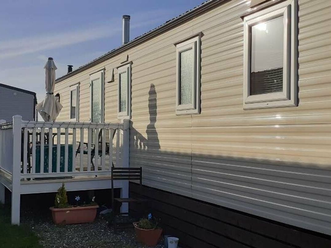 Ocean Edge Leisure Park - Holiday Accommodation 11056