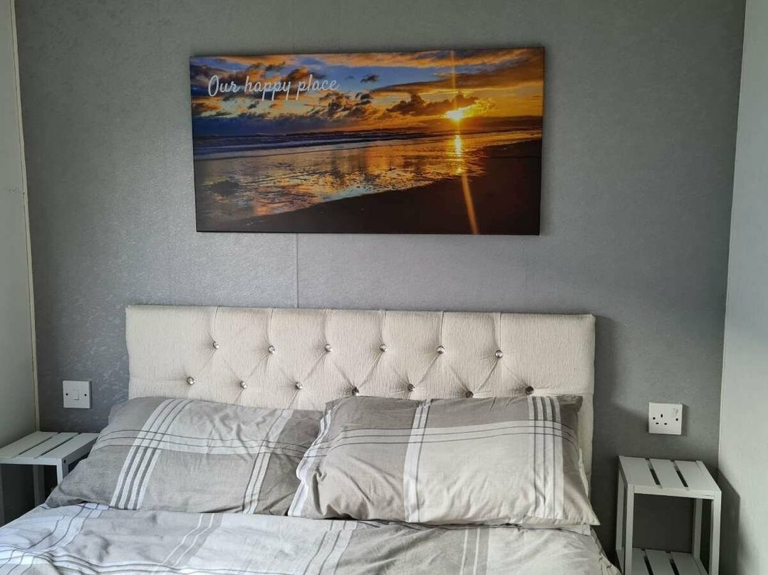 Devon Cliffs Holiday Park - Holiday Accommodation 11126