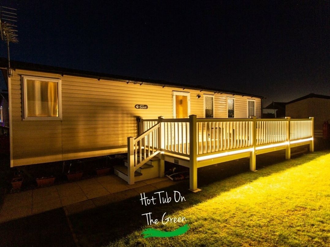 Tattershall Lakes Country Park - Holiday Accommodation 11157
