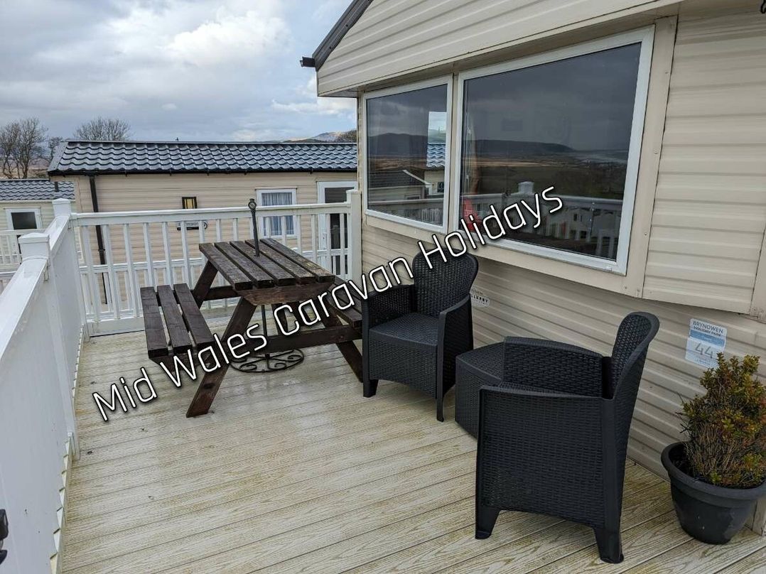 Brynowen Holiday Park - Holiday Accommodation 11226