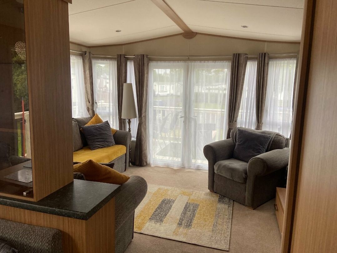 Marton Mere Holiday Village - Holiday Accommodation 11240