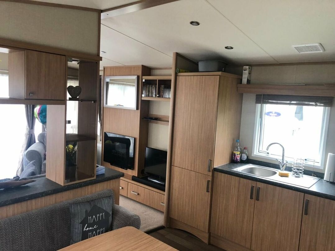 Marton Mere Holiday Village - Holiday Accommodation 11240