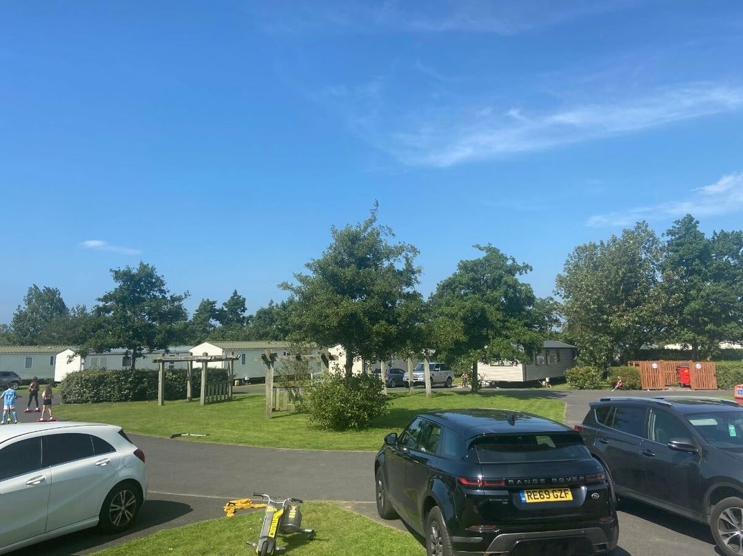 Marton Mere Holiday Village - Holiday Accommodation 11240