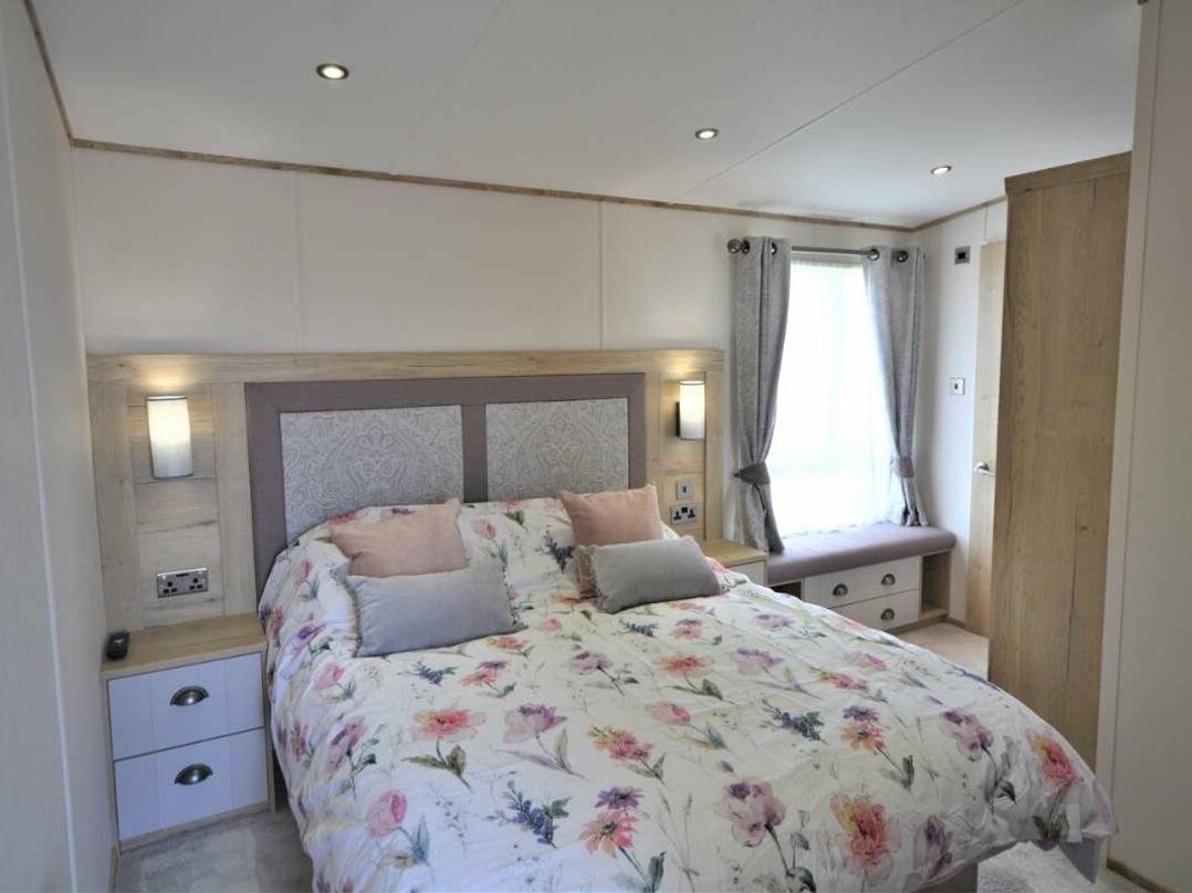 Perran Sands - Holiday Accommodation 11264