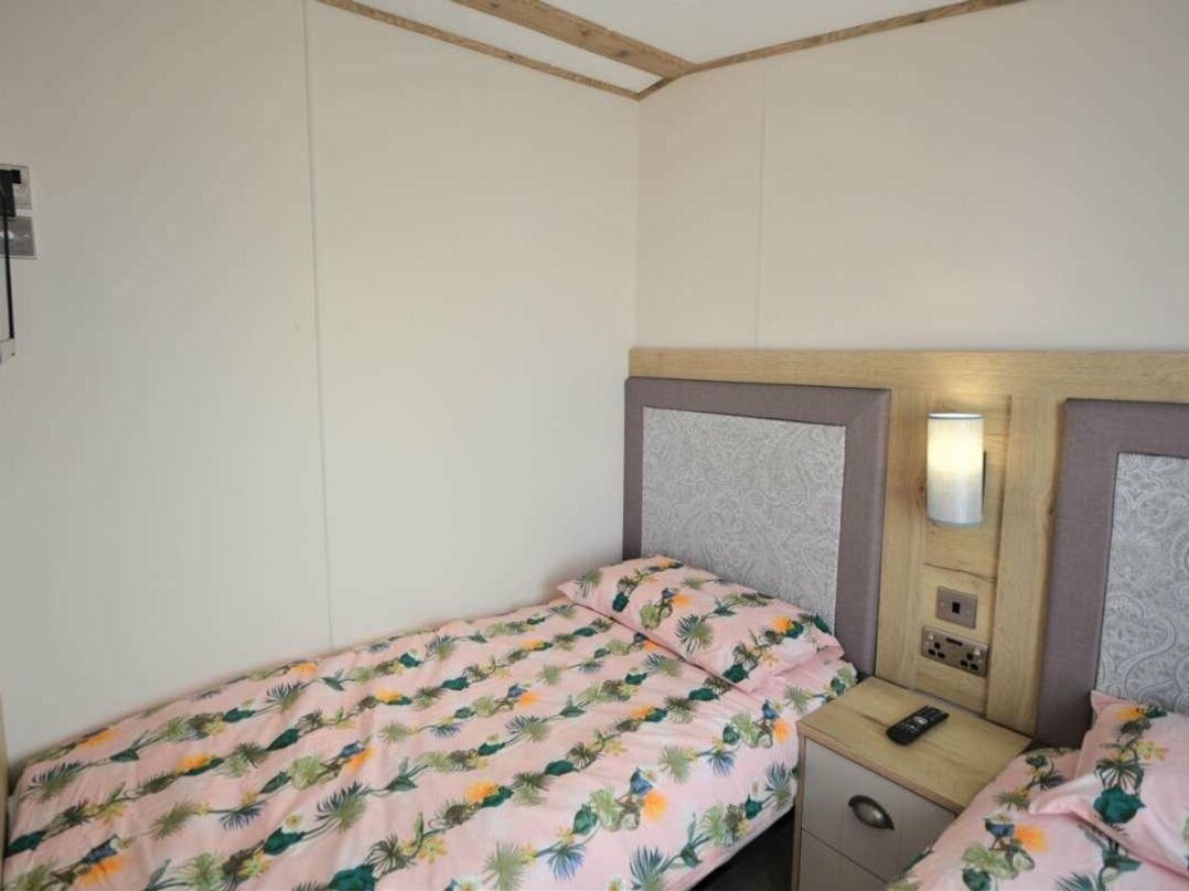 Perran Sands - Holiday Accommodation 11264