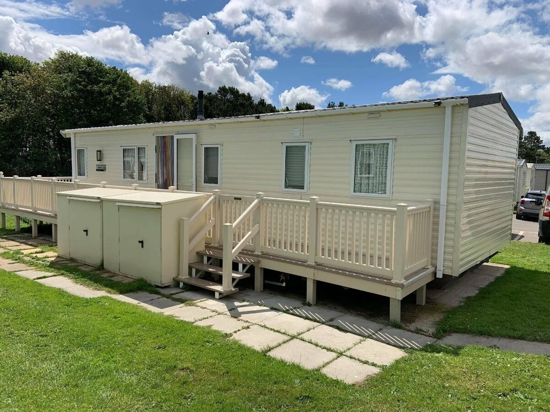 Cayton Bay Caravan Park - Holiday Accommodation 11337