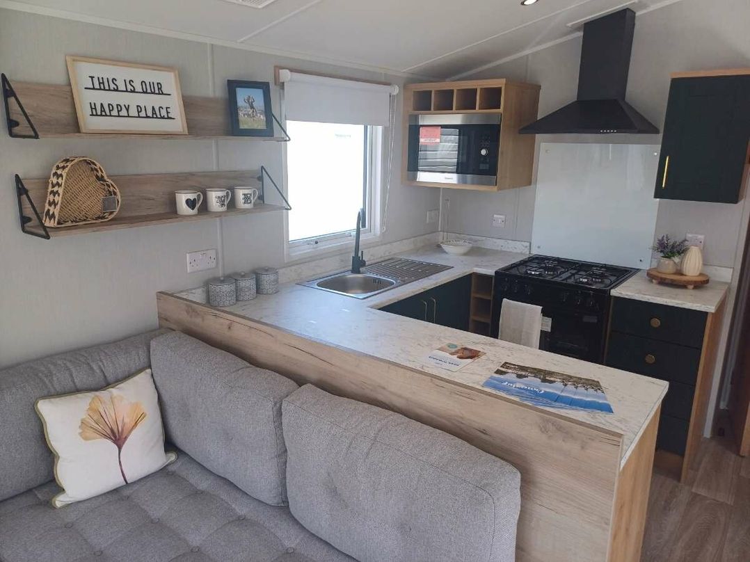 Doniford Bay - Holiday Accommodation 1137