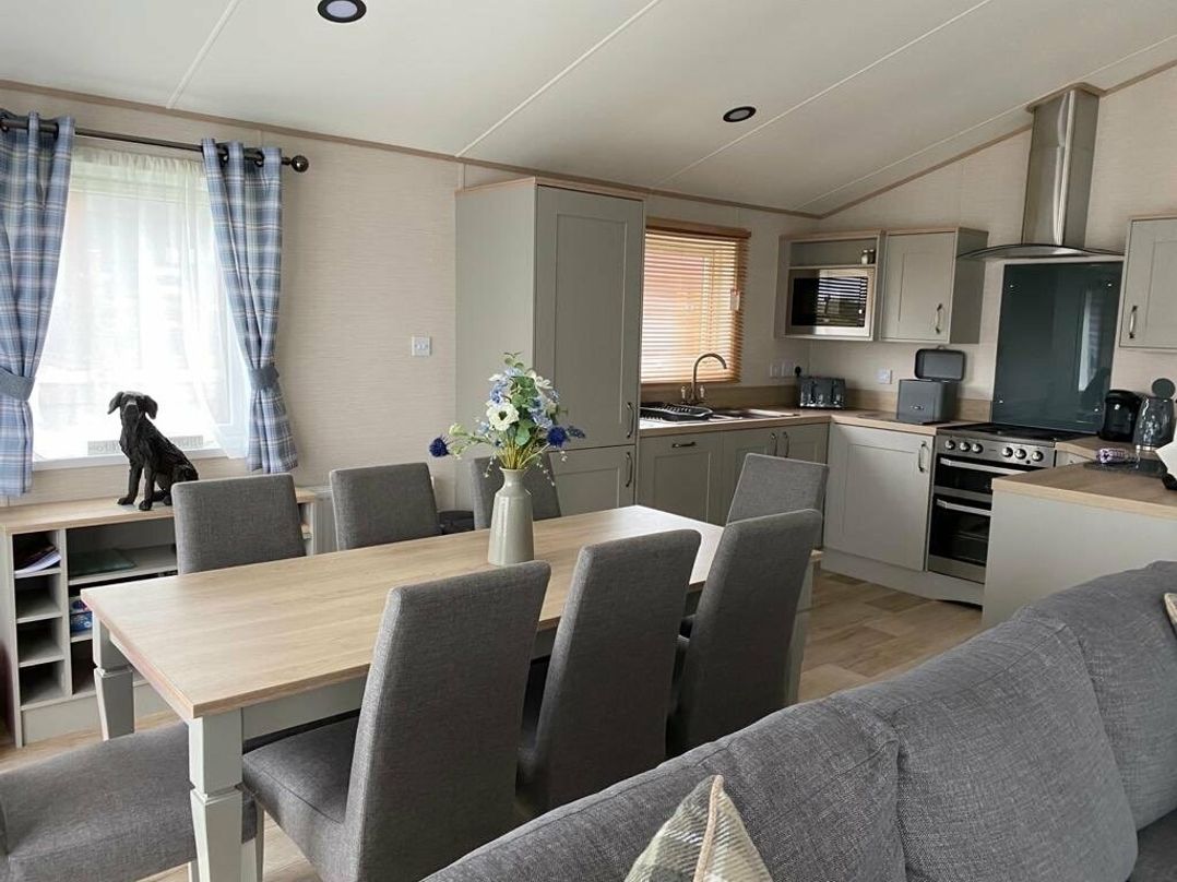 Hafan y Mor Haven - Holiday Accommodation 11396