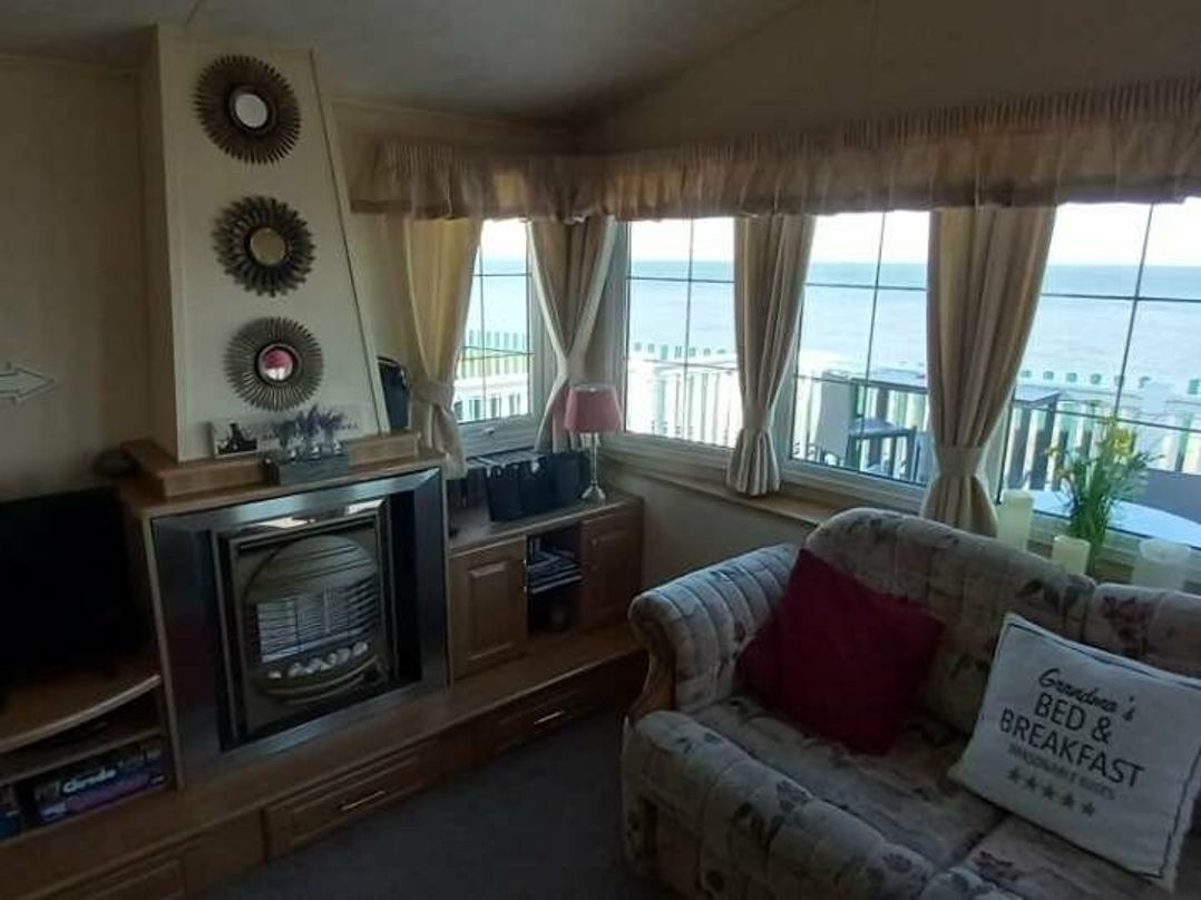 Golden Sands Kinmel Bay - Holiday Accommodation 11411