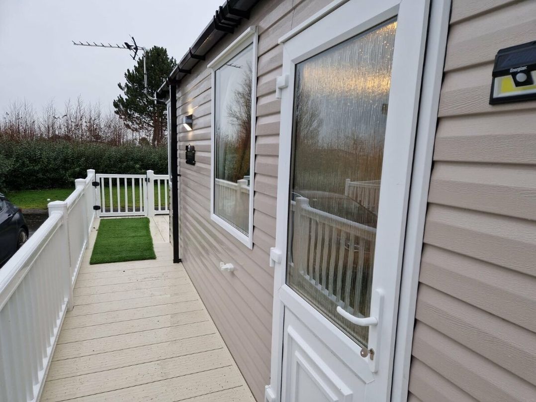 Seton Sands Caravan Park - Holiday Accommodation 11421