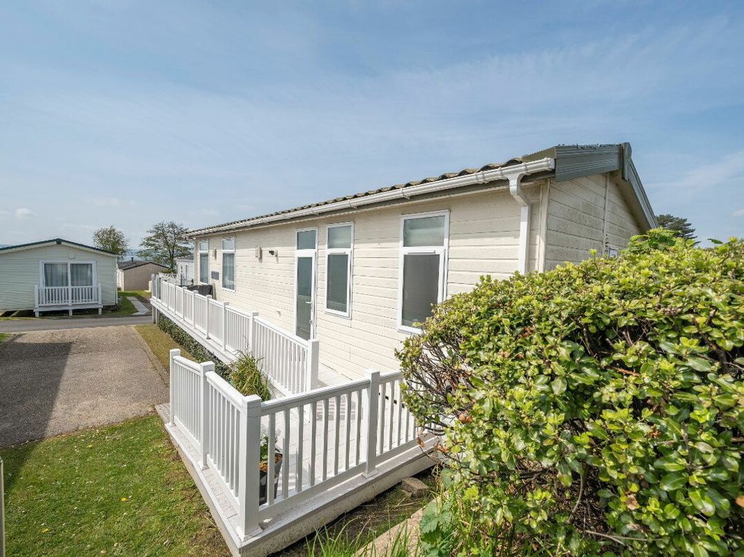 Rockley Park - Holiday Accommodation 11506