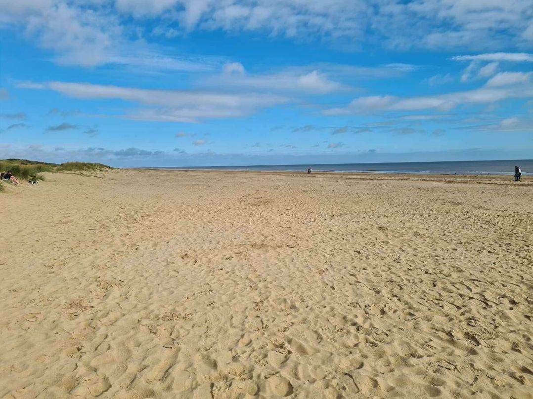 Golden Sands - Holiday Accommodation 11579