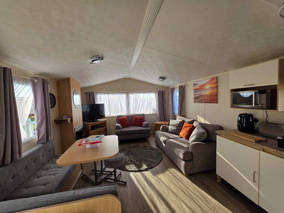 Trecco Bay - Holiday Accommodation 11651