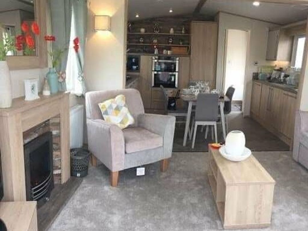 Hafan y Mor Haven - Holiday Accommodation 11849