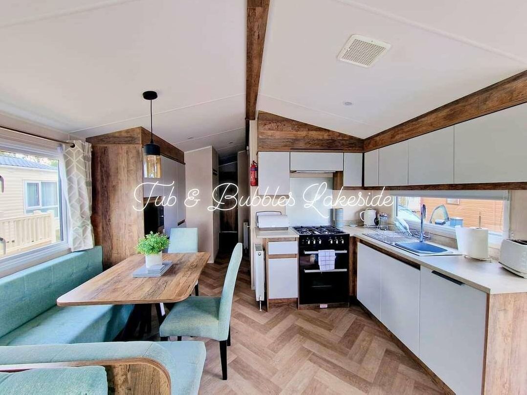 Tattershall Lakes Country Park - Holiday Accommodation 11903