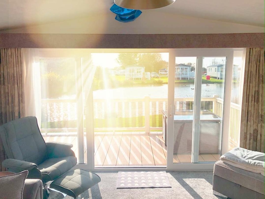 Golden Sands - Holiday Accommodation 11949