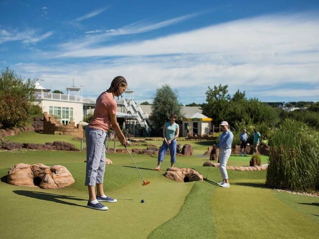Devon Cliffs Holiday Park - Holiday Accommodation 12076