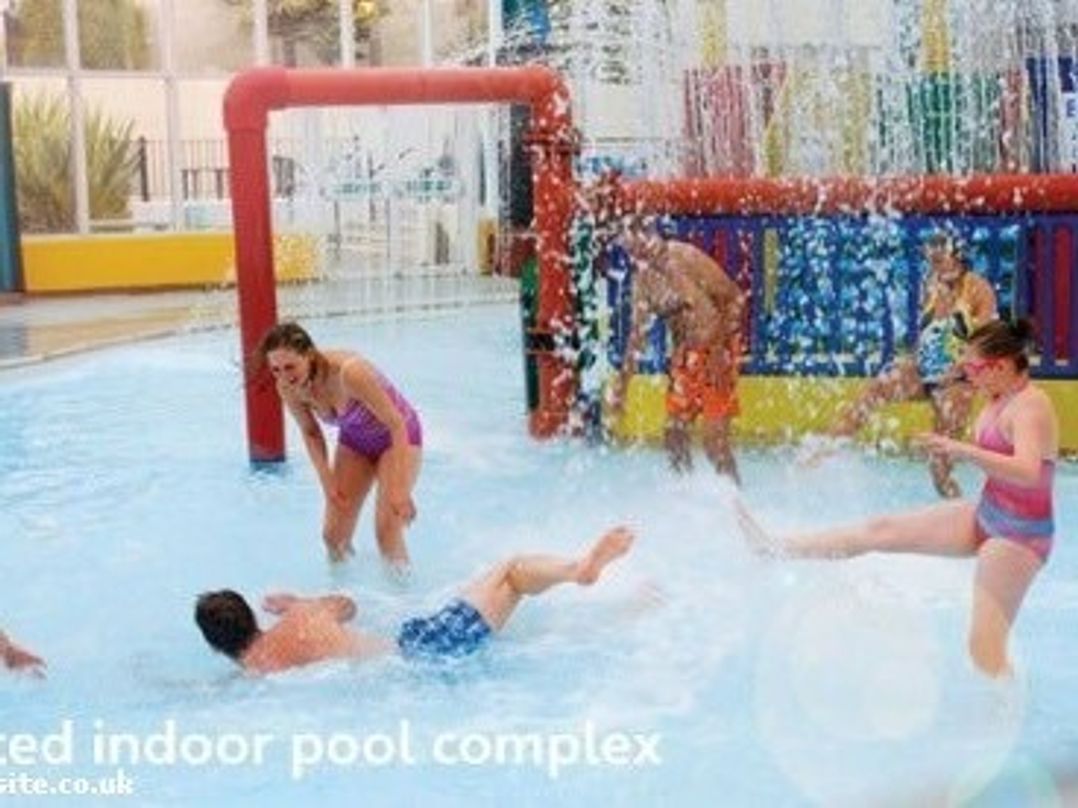 Devon Cliffs Holiday Park - Holiday Accommodation 12076