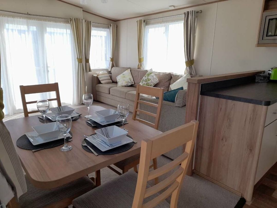 New Beach Holiday Park - Holiday Accommodation 12143