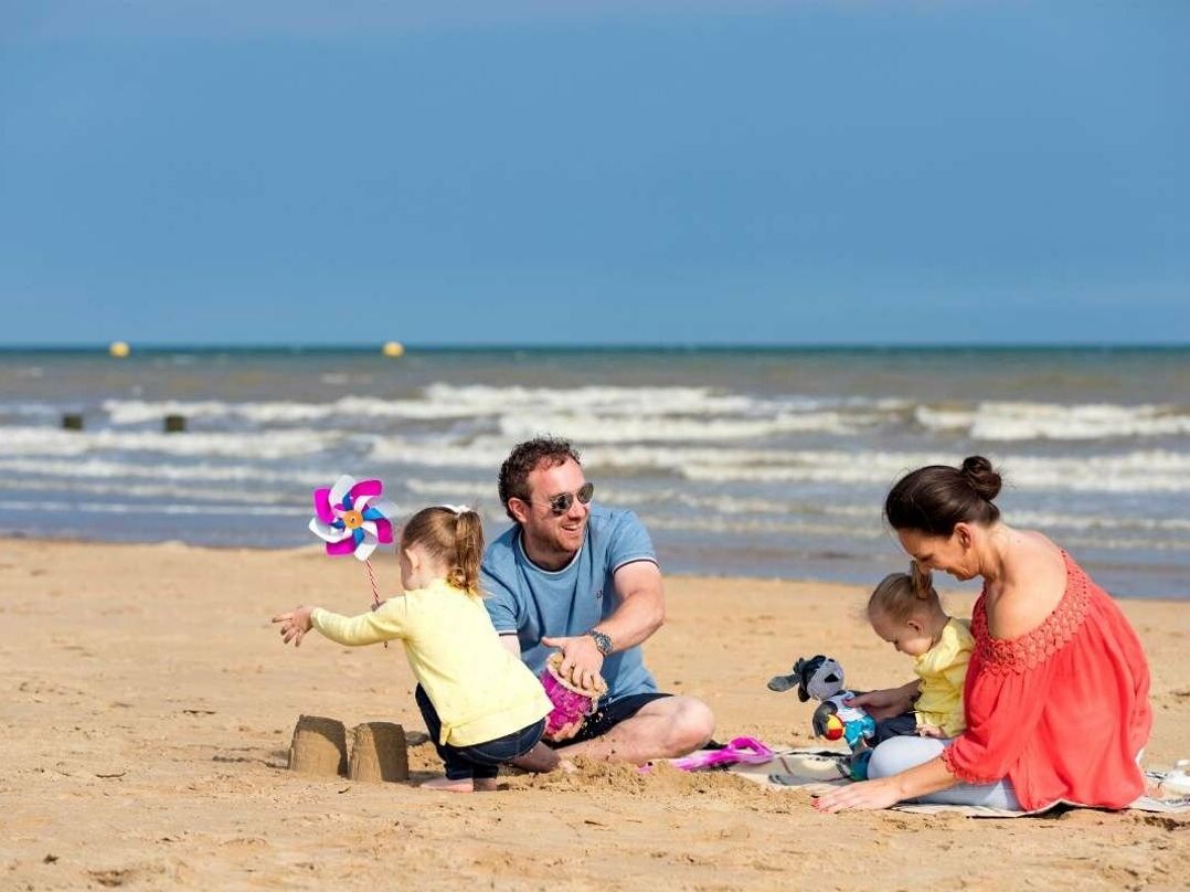 New Beach Holiday Park - Holiday Accommodation 12143