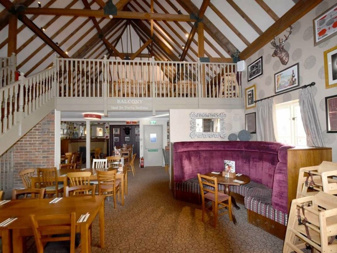 New Beach Holiday Park - Holiday Accommodation 12143